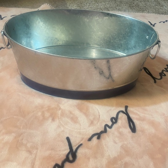 Mainstays Other - Blue oval tub